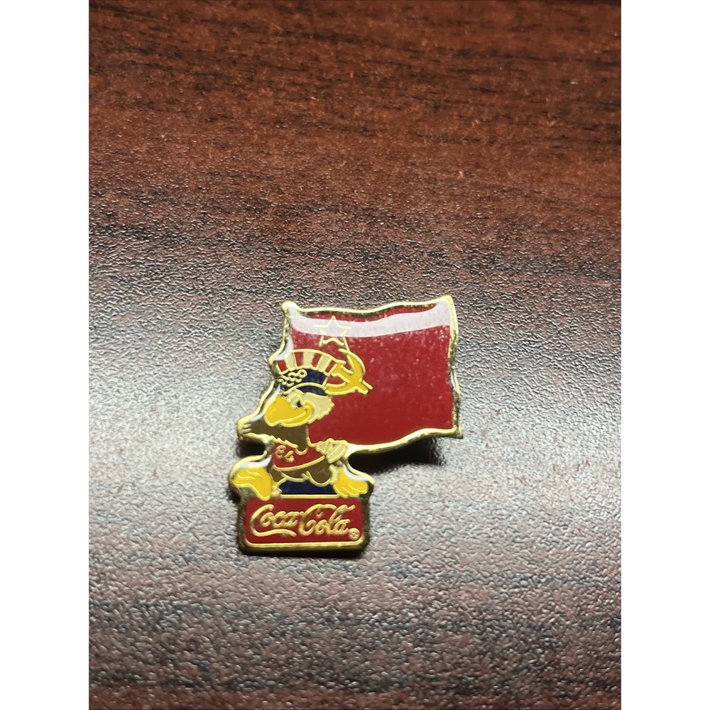 Vintage 1984 Los Angeles Olympics Coca Cola Sam Eagle Soviet Union Flag Pin
